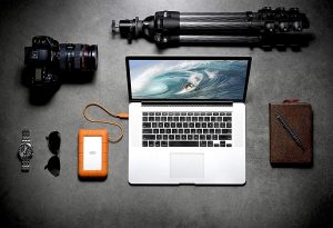 LaCie Rugged RAID 4TB, Thunderbolt and USB 3.0 Portable Hard Drive (STFA4000400) - Image 9