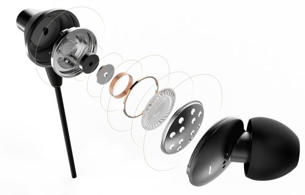 FiiO F5 Balanced In-Ear Headphones with Aerospace Titanium Diaphragm and iOS Android Compatible Mic and Remote