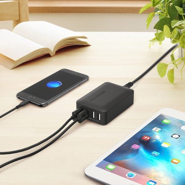 RAVPower 40W 4-Port Fast Charger Desktop Charger Charging Station with Quick Charge 3.0