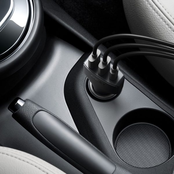 AUKEY USB-C 3-Port 48W Quick Charge 3.0 Car Charger - Black - CC-Y3 AUKEY USB-C 3-Port 48W Quick Charge 3.0 Car Charger - Black - CC-Y3