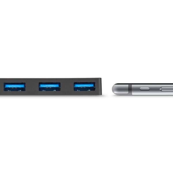 Anker Ultra Slim 4-Port USB 3.0 Data Hub - Black (A7516011) Anker Ultra Slim 4-Port USB 3.0 Data Hub - Black (A7516011)