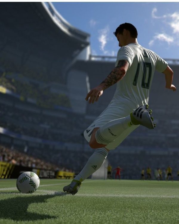 FIFA 17 Standard Edition For Xbox One  -  Electronic Arts