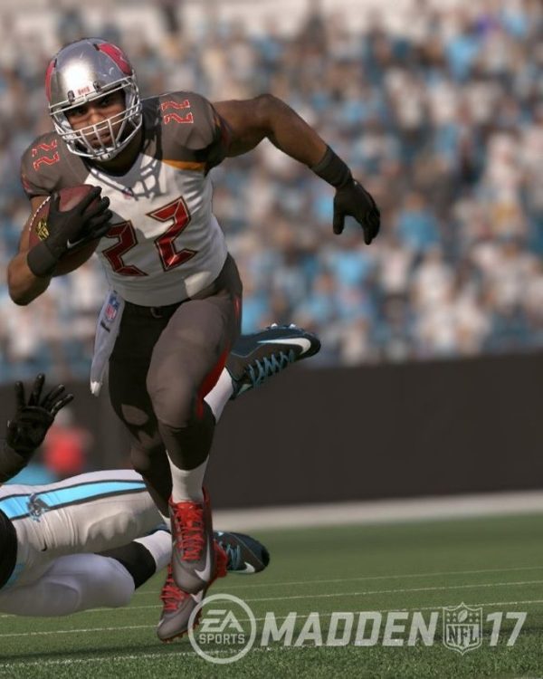 Madden NFL 17 For PlayStation 4  - Electronic Arts Madden NFL 17 For PlayStation 4  - Electronic Arts