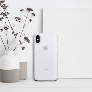iPhone XS Max Case Air Skin Soft Clear by Spigen 065CS24829 - Image 3