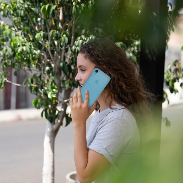 iPhone XR Case Air Skin Soft Clear by Spigen 064CS24869 - Image 14