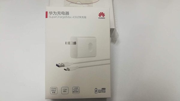 Huawei SuperCharge Fast Charger 40 W with Type C Cable – US Plug - Image 5