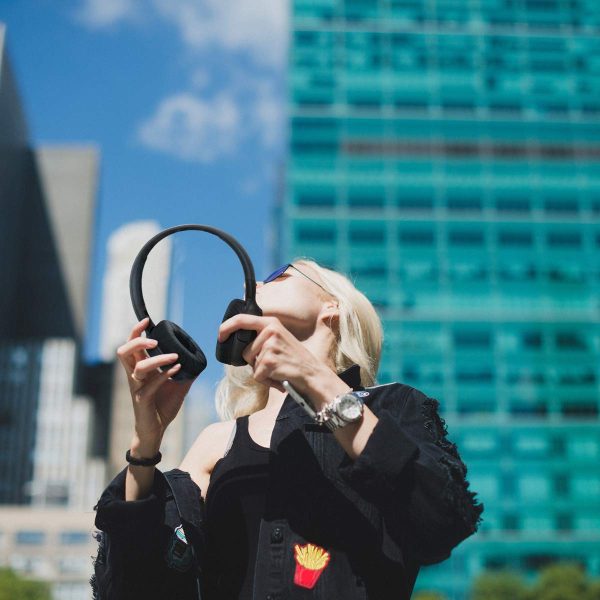 JBL Wireless On-Ear Headphones with One-Button Remote and Mic (Black) - T500BTBLK - Image 8