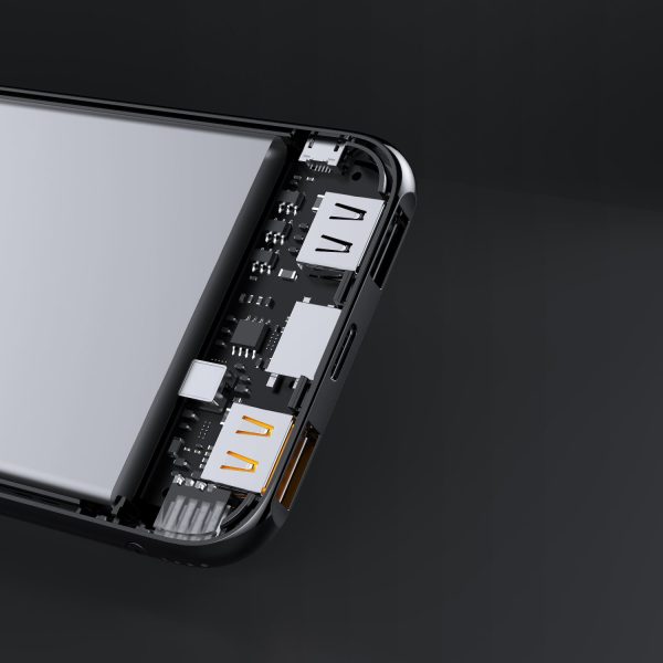 AUKEY Power Delivery Power Bank, 10000mAh PD Power Bank - PB-Y13 - Image 4