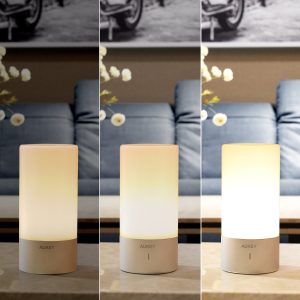 AUKEY Table Lamp, Touch Sensor Bedside Lamps + Dimmable Warm White Light - LT-T6 - Image 3