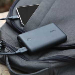 Aukey 10050mAh Power Delivery 2.0 USB C Power Bank With Quick Charge 3.0 -  PB-XD10 - Image 3