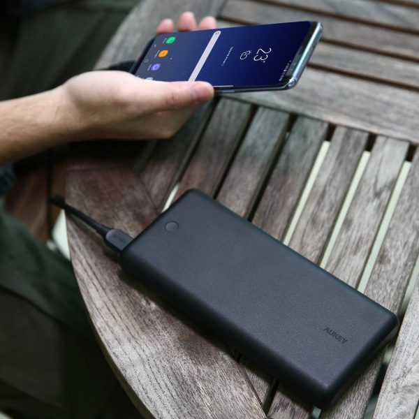 Aukey 63W 26800mAh Power Delivery 3.0 USB C Power Bank With Quick Charge 3.0 - PB-XD26 - Image 4
