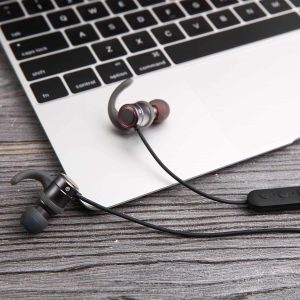 Aukey Magnetic Wireless Bluetooth Sport Earbuds with aptX - EP-B67 - Image 2