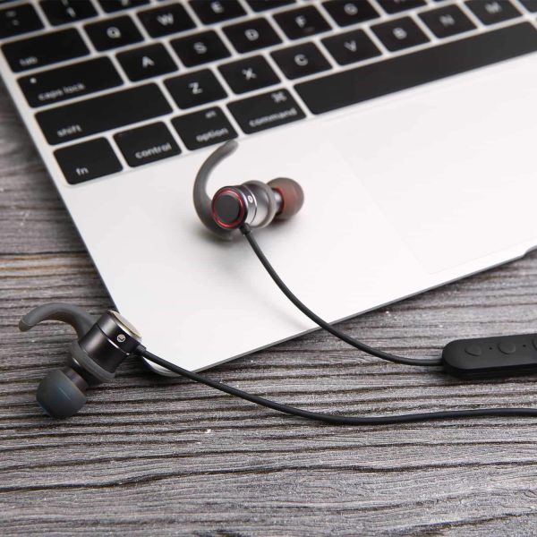 Aukey Magnetic Wireless Bluetooth Sport Earbuds with aptX - EP-B67 - Image 2