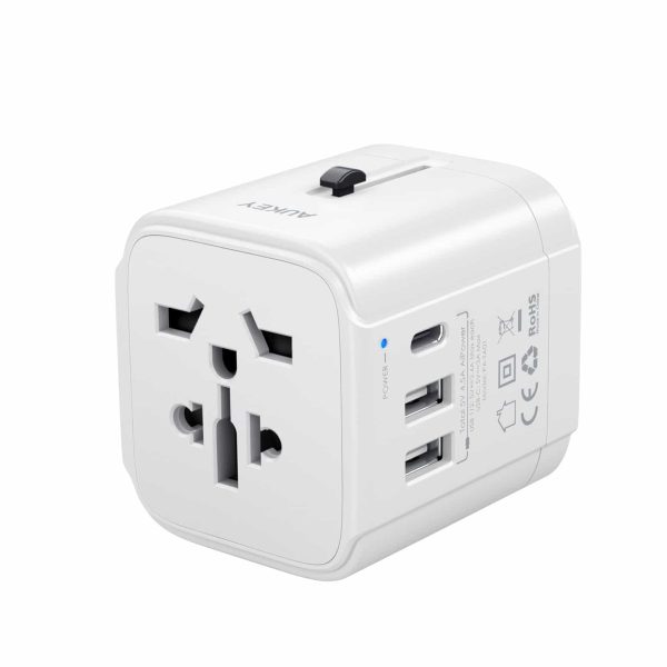 aukey universal travel charger pa-ta01 white