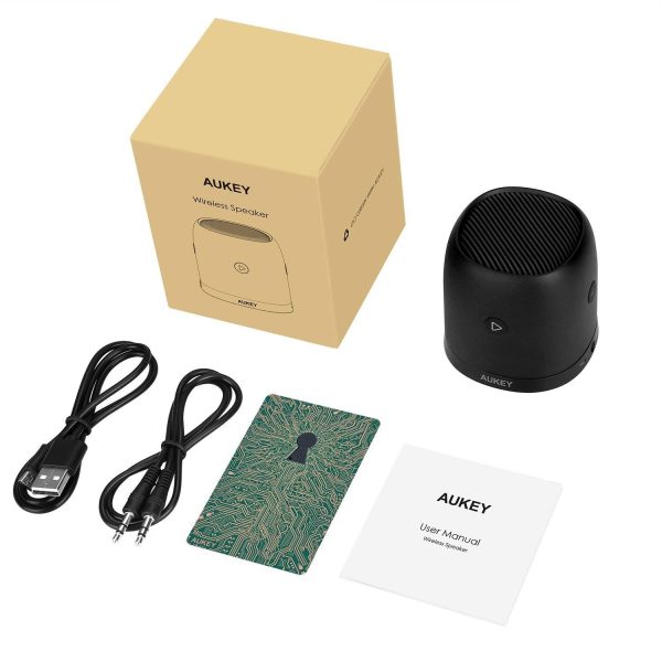 71iTL5DlQjL._SL1500_ AUKEY Mini Bluetooth Speaker with FM Radio, Micro SD Slot, Portable Wireless Speaker - SK-M31 - Image 4