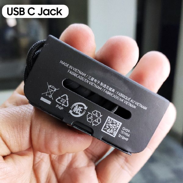 Samsung AKG Wired Earphones - USB C - Black - Image 2