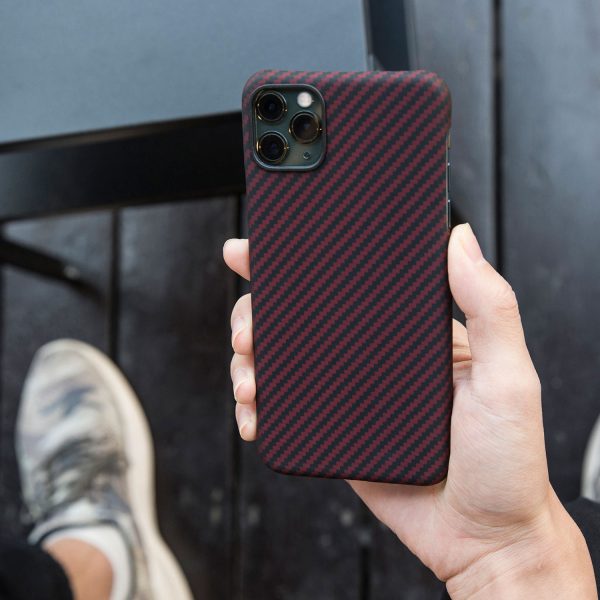 iPhone 11 Pro Aramid MagEZ Case by PITAKA - Black / Red Twill - Image 2
