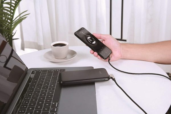 Aukey Fast Charging Cable to USB CB-BAL6/1.2 M, Black Compatible for iPhones, iOS Devices, Tablets, and Bluetooth Headphones - CB-BAL6 - Black - Image 2