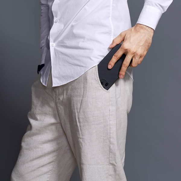 iPhone 12 Pro Max MagEZ Aramid Fiber Magnetic Case by PITAKA - Black / Grey Twill - Image 5