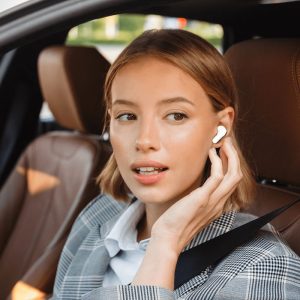 Aukey True Wireless Earbuds TWS with BT 5.0 - EP-M1 - White - Image 5
