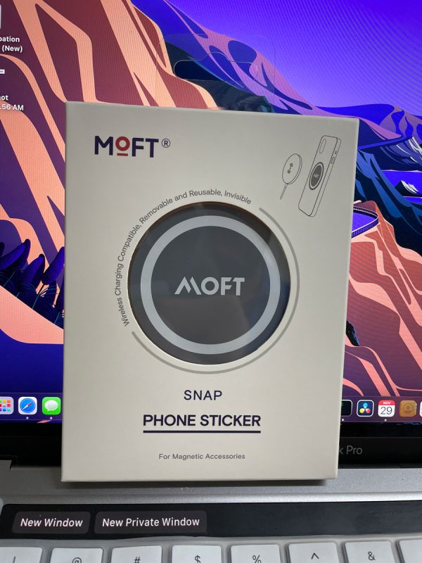 moft-snap-sticker-2 MOFT Snap Phone Sticker - Every phone gets in on the MagSafe Party - Image 2