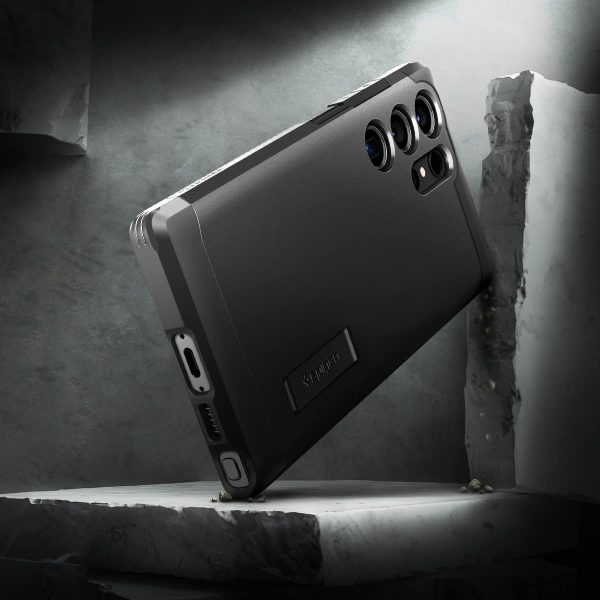 61R1RyYDvQL._AC_SL1200_ Galaxy S23 Ultra Tough Armor Case by Spigen – ACS05623 – Black - Image 4