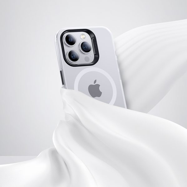 iPhone 15 Pro Lucid Magnetic Case by Benks, Magsafe Compatible - White - 6948005994303 - Image 4