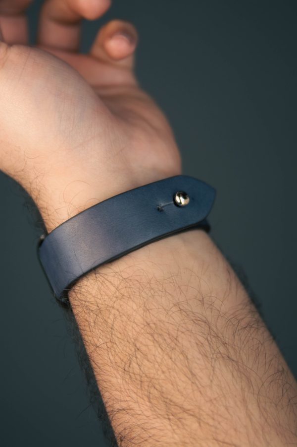 Waji's Gray Watchstraps (3) Waji's Apple Watch Strap - Pure Leather Strap 49 mm / 46 mm / 45 mm / 44 mm / 42 mm - Gray - AMT-GRAY-AWS-02 - Image 2