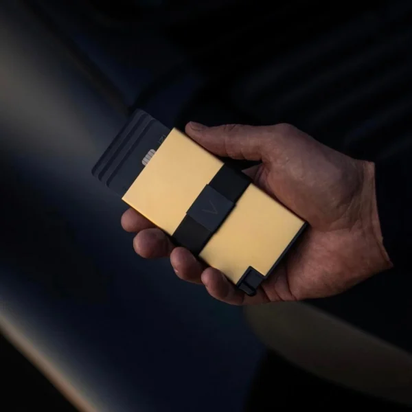 33 Villantto Aluminum Smart Wallet PREMIUM EDITION - Gold - Image 8