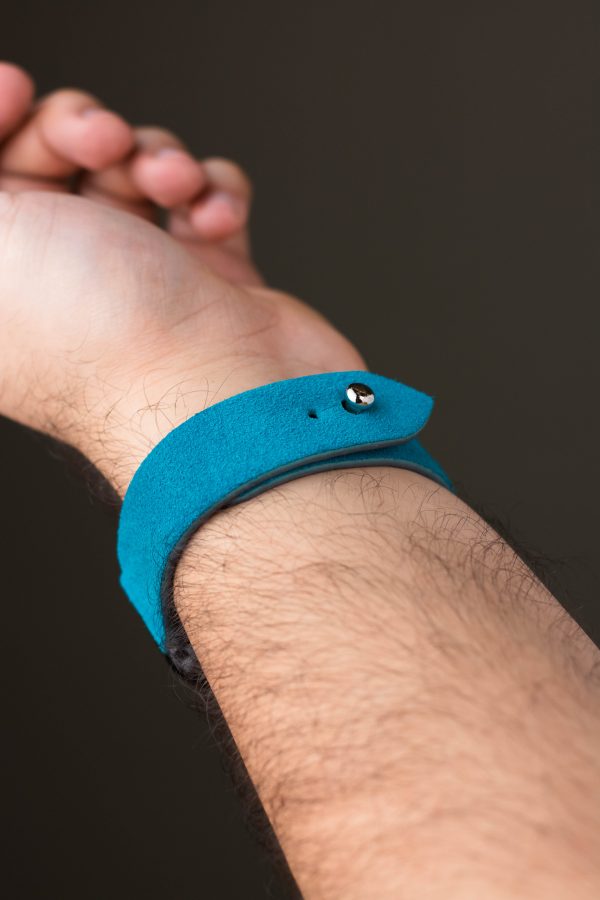 Waji's Leather watch straps (3) (1) Waji's Apple Watch Strap - Suede Leather Strap 49 mm / 46 mm / 45 mm / 44 mm / 42 mm - Cyan Blue - AMT-CBLSUE-AWS-02 - Image 2