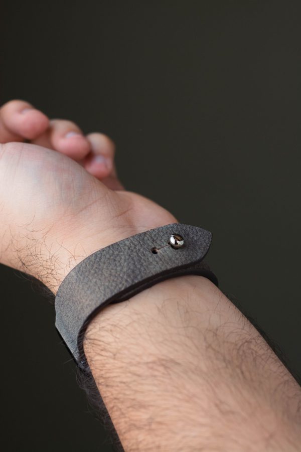 Waji's Leather watch straps (3) Waji's Apple Watch Strap - Pure Leather Strap 49 mm / 46 mm / 45 mm / 44 mm / 42 mm - Dust Brown - AMT-DSTBRN-AWS-02 - Image 3