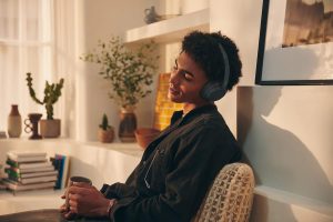 Sony WH-CH720N Noise Canceling Wireless Headphones Bluetooth Over The Ear Headset with Microphone and Alexa Built-in - Blue - Image 6