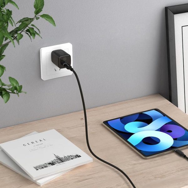 Micropack 35W USB-C Universal Wall Charger MWC-135 - Black - GC - Image 2