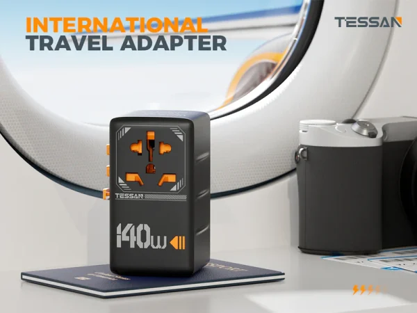Tessan 140W Travel Adapter TS-WTA05 - Black - Image 3