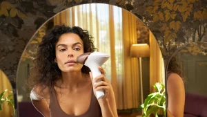 Philips  Lumea Hair Removal Device - BRI955/60 - Pink - Image 7