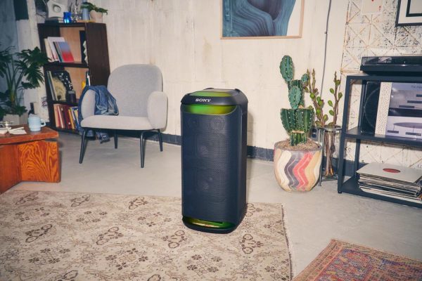 Sony SRS-XV800 Portable Bluetooth Karaoke Party Speaker - Black - Image 3