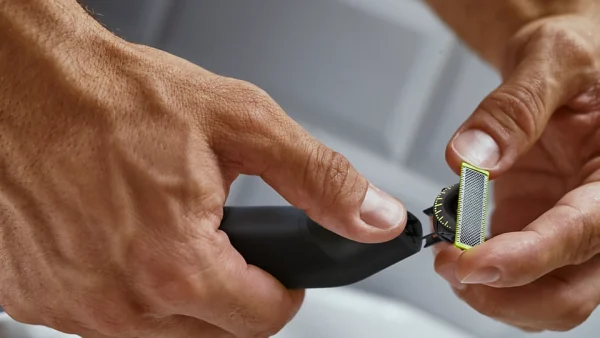 Philips OneBlade Pro Face & Body - QP6542/10 - Grey - Image 3