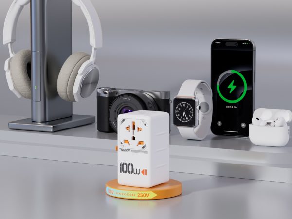 Tessan 100W Travel Adapter TS-WTA04 - White - Image 4