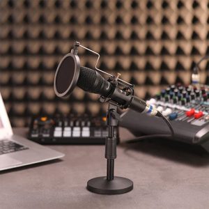 Maono USB/XLR Dynamic Broadcast Microphone - HD300T - OP - Image 4
