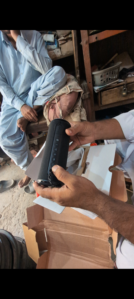 Image #1 from Farooq Ahmed